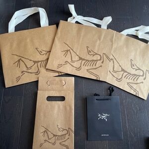 Arc'teryx RARE holiday Brown beige Paper Shopping Bag limited edition arcteryx